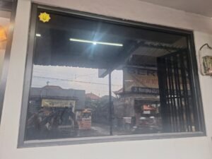 Kaca Film Bali untuk Dekorasi dan Keamanan Kaca