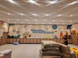 Sticker Print wallpaper dekorasi area bermain anak Shuka Grill Playground di Bali